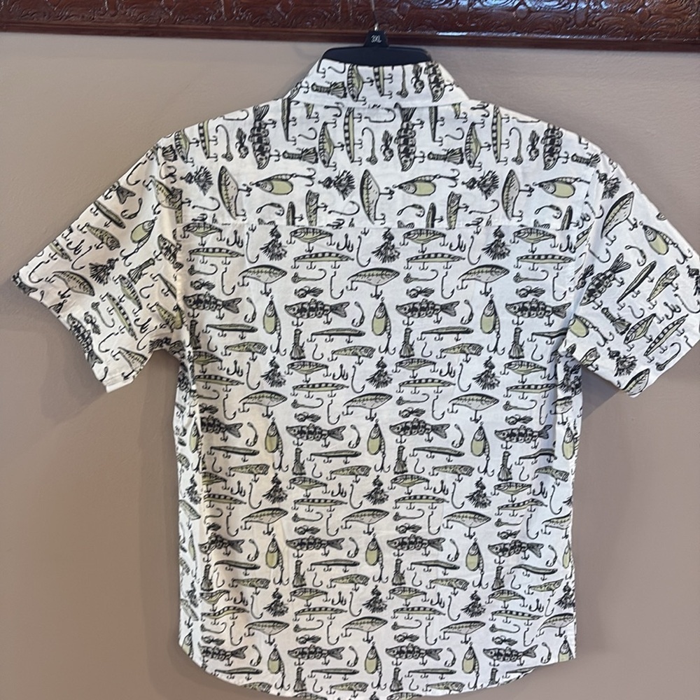 Visitor Premium men’s fishing lure button down shirt short sleeve cotton Med - Picture 6 of 10